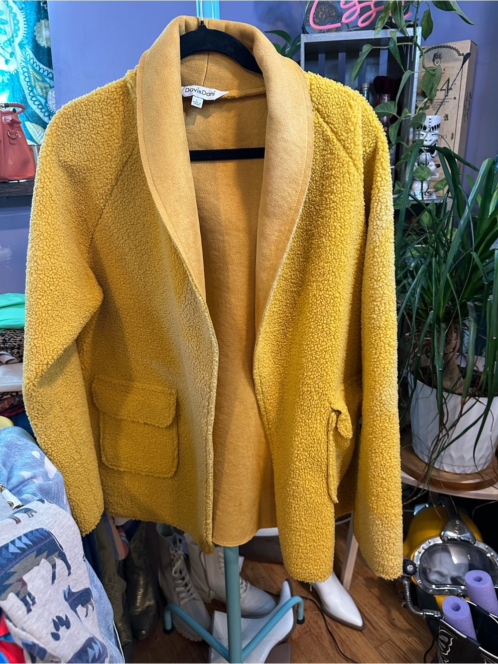 DAVI & DANI Golden Yellow Sherpa Blazer